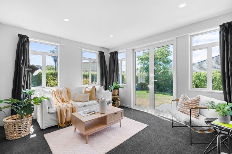 Photo of property in 12 Mica Place, Northwood, Christchurch, 8051