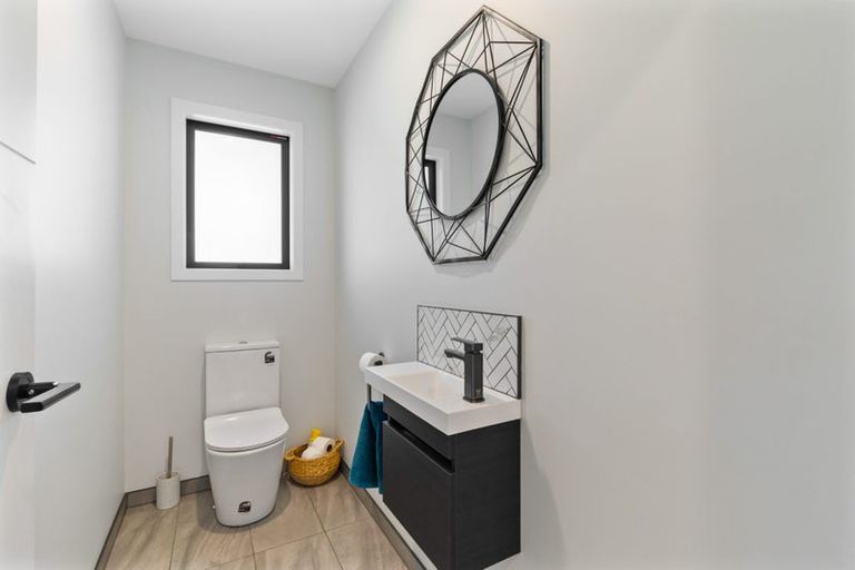 Photo of property in 51 Pigeon Valley Road, Wakefield, 7025