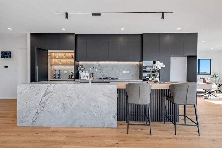 Photo of property in 9 Michael Richard Place, East Tamaki Heights, Auckland, 2016