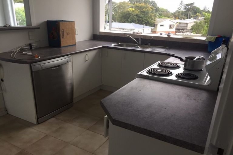 Photo of property in 3 Hilling Street, Titirangi, Auckland, 0604
