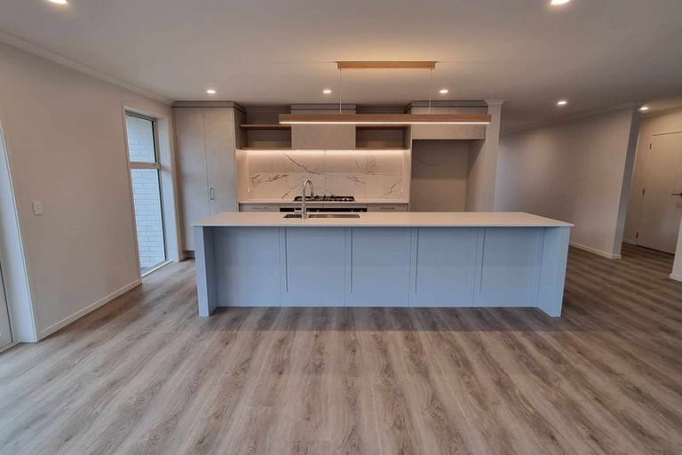 Photo of property in 4 Te Ara O Ngakeiha, Fitzroy, New Plymouth, 4312