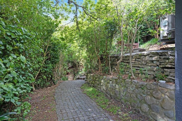 Photo of property in 4 Cardrona Way, Karori, Wellington, 6012