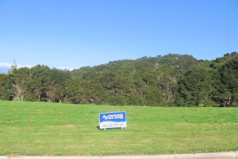 Photo of property in 91 Tarapatiki Drive, Whitianga, 3510