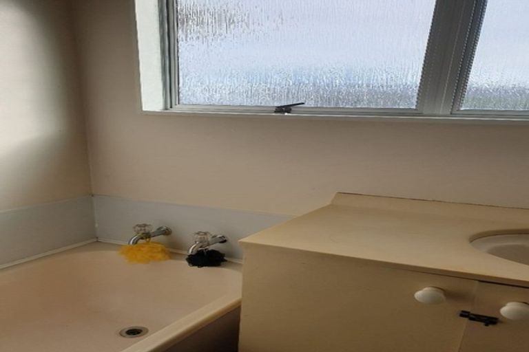 Photo of property in 64 Young Street, Morrinsville, 3300