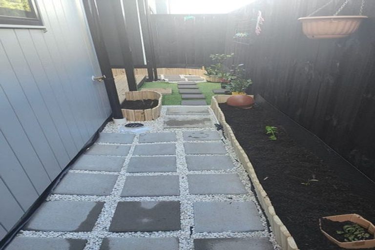 Photo of property in 701 Massey Road, Mangere, Auckland, 2022