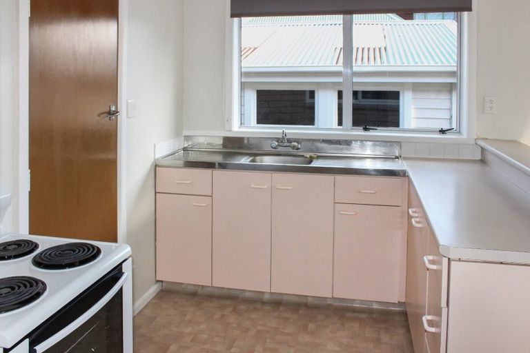 Photo of property in 31 Staveley Street, Avonhead, Christchurch, 8042