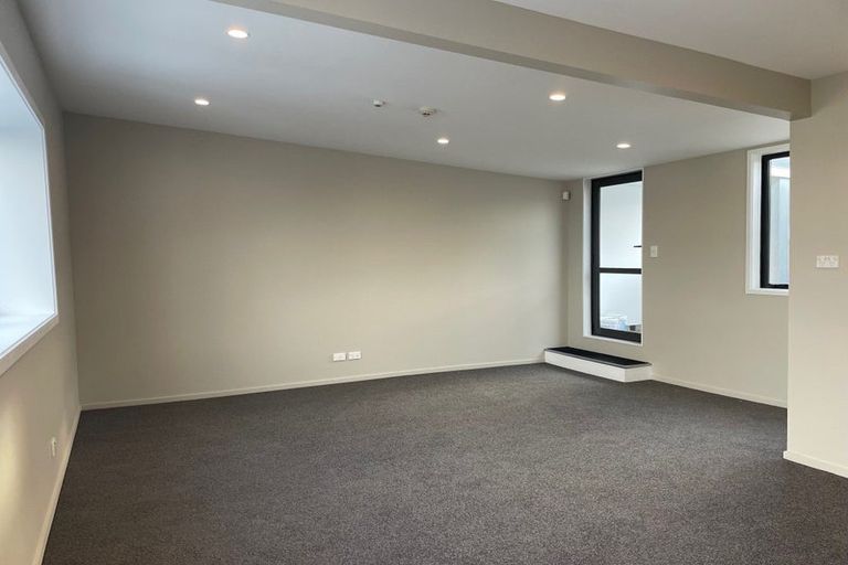 Photo of property in 20 Waverley Street, South Dunedin, Dunedin, 9012
