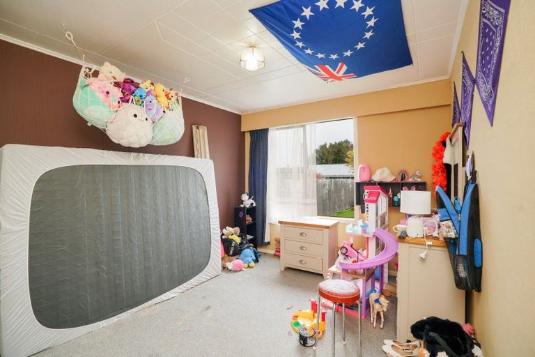 Photo of property in 4 Fraser Street, Waikiwi, Invercargill, 9810