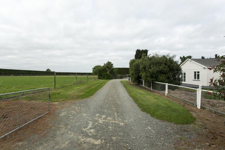 Photo of property in 1371 Longbeach Road, Eiffelton, Ashburton, 7774