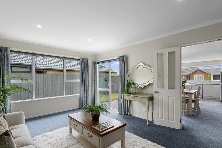 Photo of property in 2/54 Bella Rosa Drive, Hei Hei, Christchurch, 8042