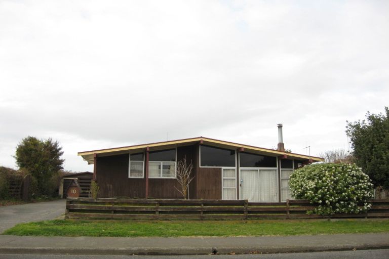 Photo of property in 10 Walton Place, Flaxmere, Hastings, 4120