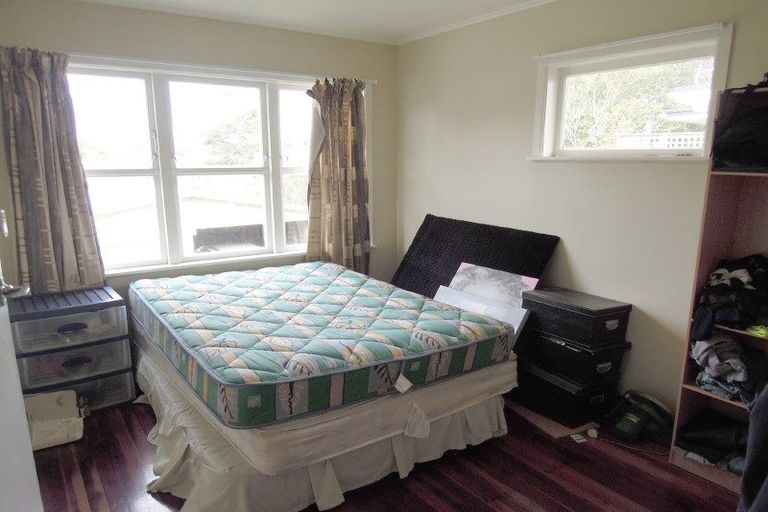 Photo of property in 40 O'donn Avenue, Beach Haven, Auckland, 0626