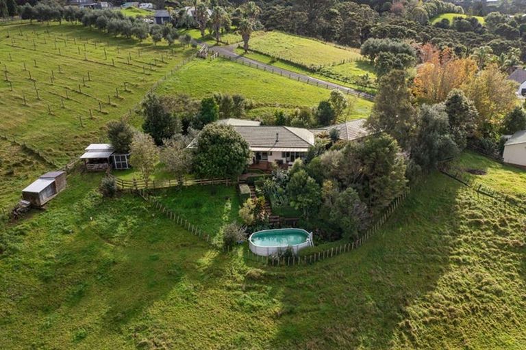 Photo of property in 1/199 Birdwood Road, Massey, Auckland, 0614