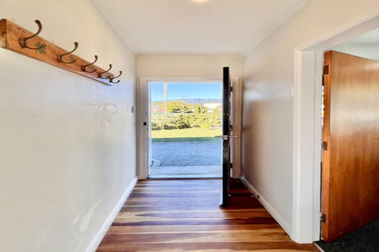 Photo of property in 42 Miro Street, Trentham, Upper Hutt, 5018