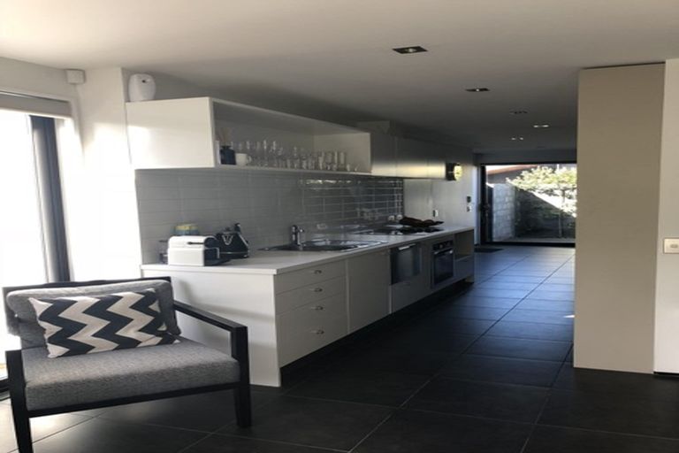 Photo of property in 91 Canon Street, St Albans, Christchurch, 8014