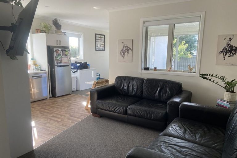 Photo of property in 12 Arthur Street, Winton, 9720