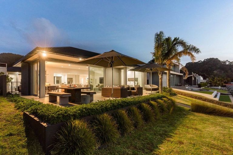 Photo of property in 133 Motu Grande, Pauanui, Hikuai, 3579