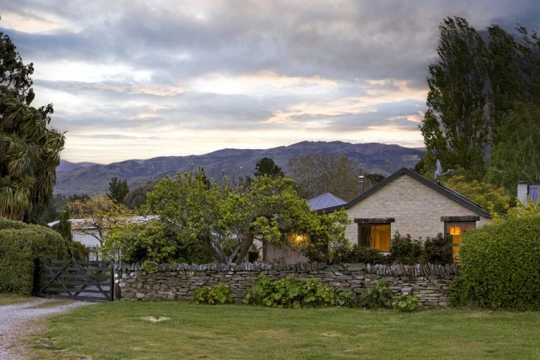 Photo of property in 26 Miners Terrace, Bannockburn, Cromwell, 9384