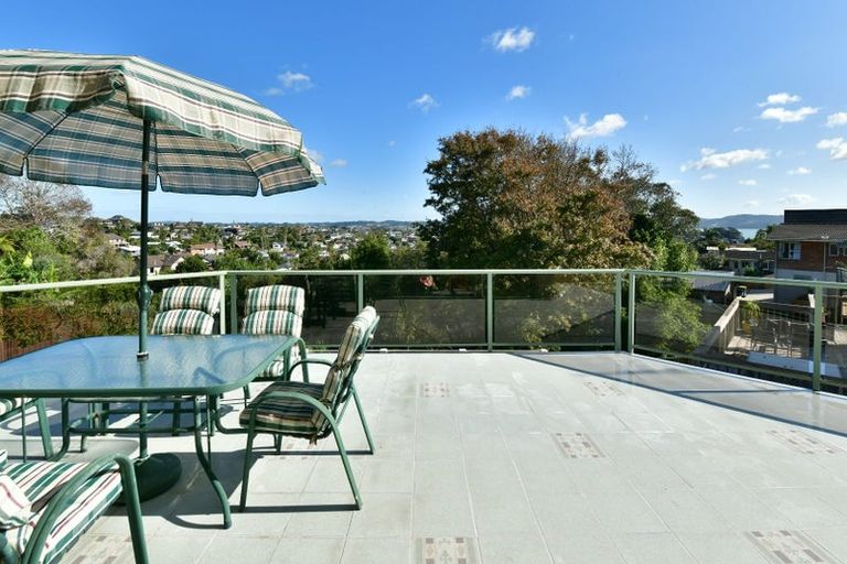 Photo of property in 59 Marellen Drive, Red Beach, 0932