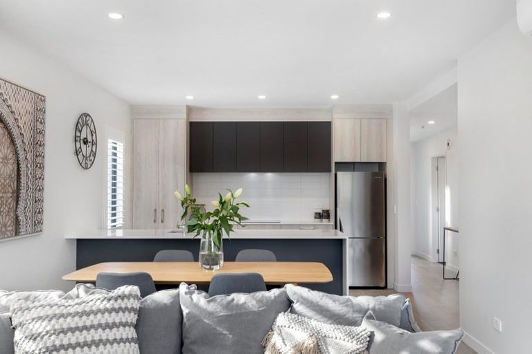 Photo of property in 13 Mulholland Drive, Jacks Point, 9371