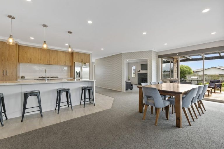 Photo of property in 20 Larlin Drive, Hawera, 4675