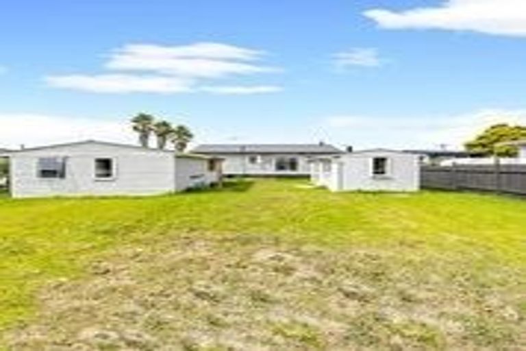 Photo of property in 4 Atkinson Avenue, Papatoetoe, Auckland, 2025