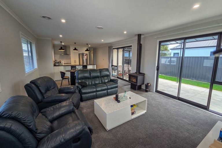 Photo of property in 24 Rangataiki Place, Te Awa, Napier, 4110