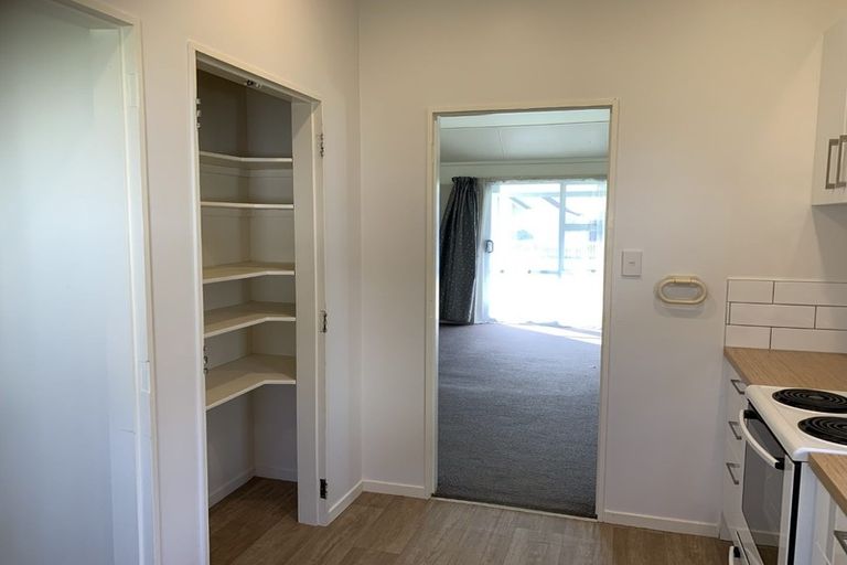 Photo of property in 1 Waimarie Park, Levin, 5510