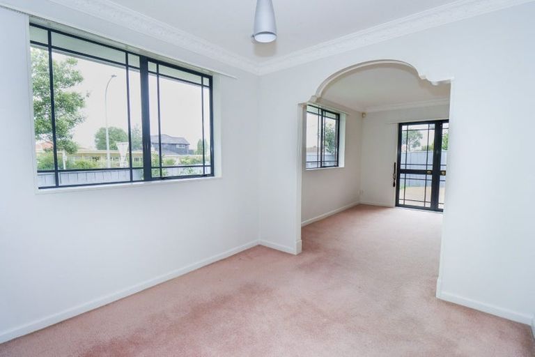 Photo of property in 23 Cuba Street, Takaro, Palmerston North, 4412