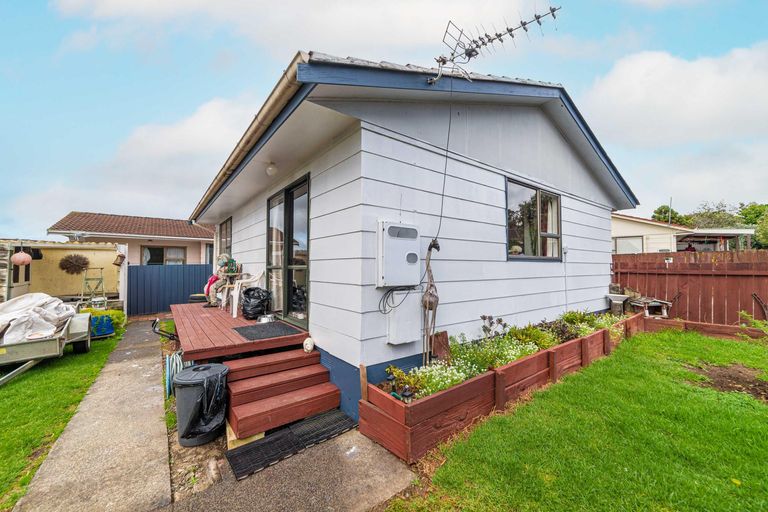 Photo of property in 1/20 Funnell Place, Manurewa, Auckland, 2102