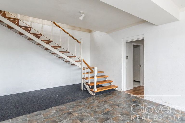 Photo of property in 327 Don Buck Road, Massey, Auckland, 0614