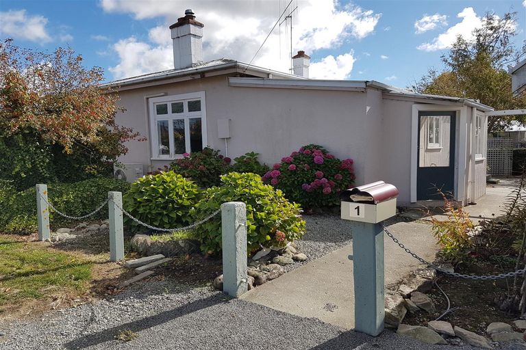 Photo of property in 1 Argyll Street, Fairlie, 7925