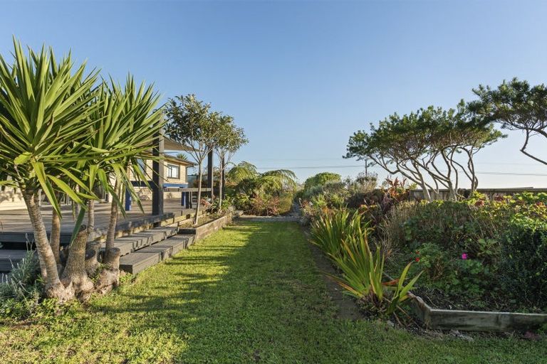 Photo of property in 37 Upper Pitone Road, Pitone, New Plymouth, 4374
