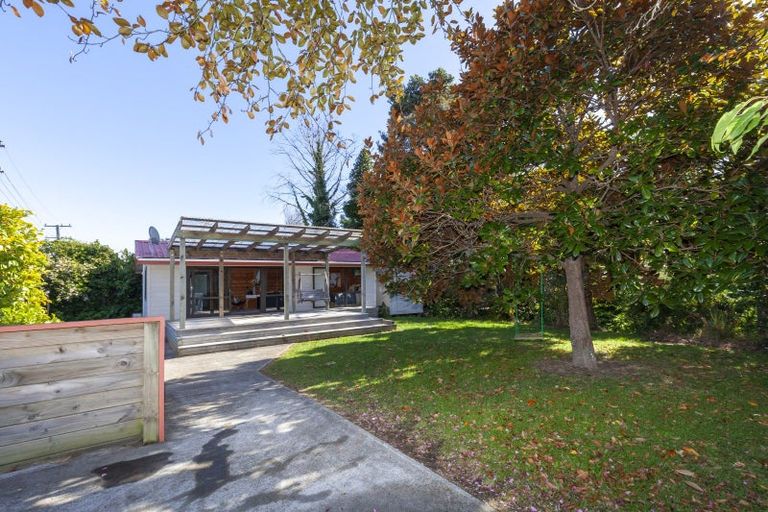 Photo of property in 6 Park Avenue, Waikanae, 5036