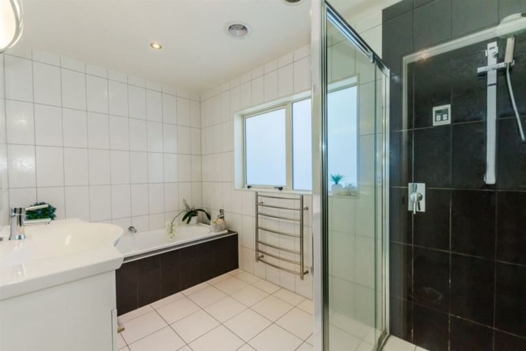 Photo of property in 56 Kotuku Drive, Paraparaumu Beach, Paraparaumu, 5032
