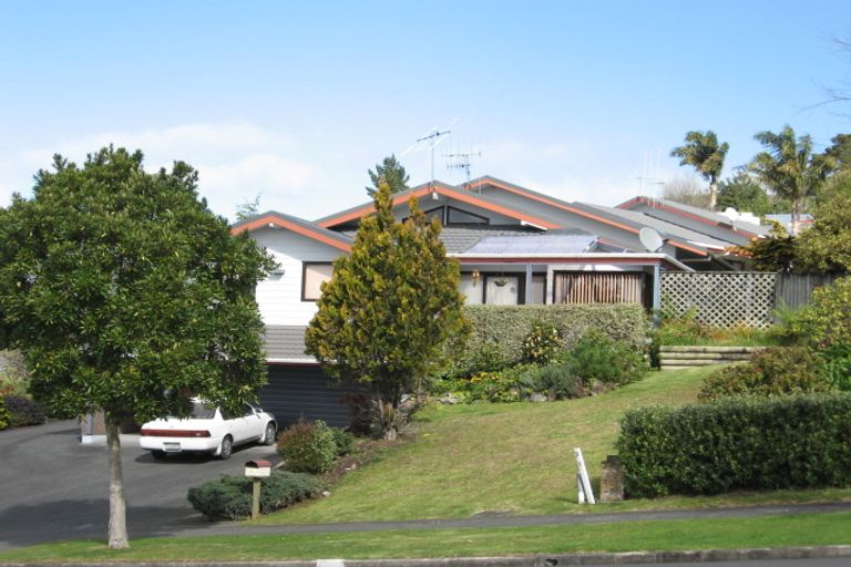 Photo of property in 1 Magnolia Avenue, Te Kamo, Whangarei, 0112