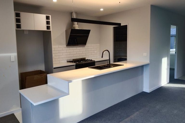 Photo of property in 18 Mckay Close, Frimley, Hastings, 4120