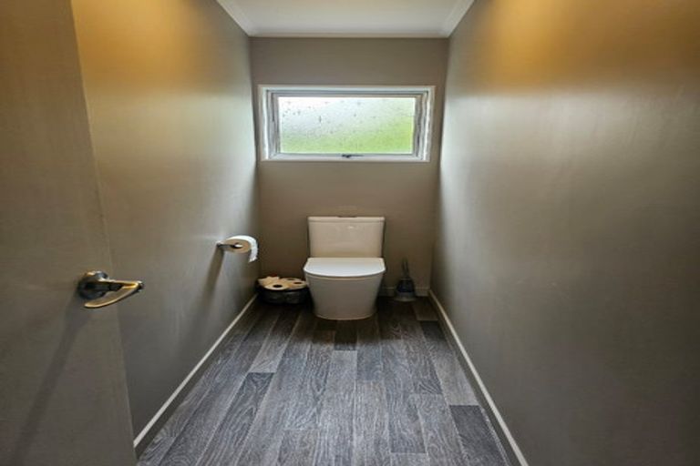 Photo of property in 35 Domett Street, Westport, 7825