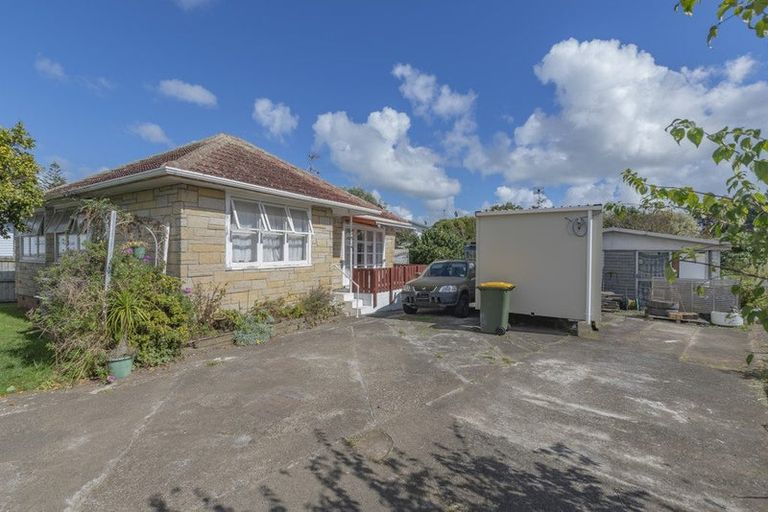Photo of property in 9 Jordan Road, Mangere, Auckland, 2022