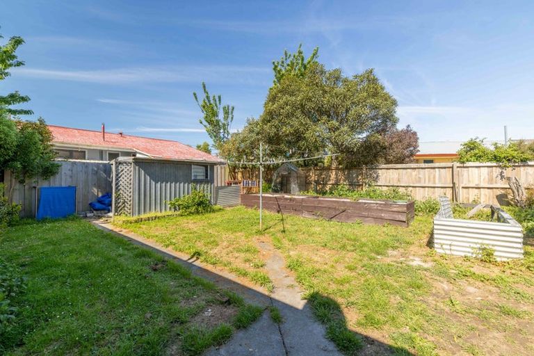 Photo of property in 14 Pages Road, Linwood, Christchurch, 8062