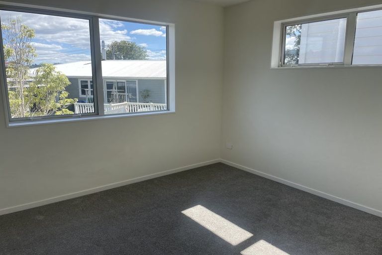 Photo of property in 6c Law Street, Torbay, Auckland, 0630