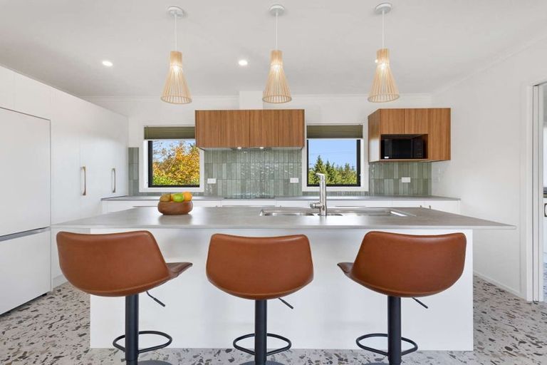 Photo of property in 131 Te Mata Peak Road, Havelock North, 4130