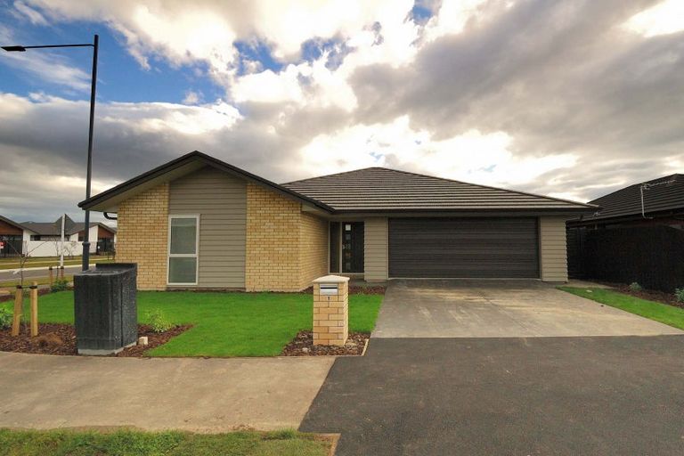 Photo of property in 1 Limbrick Crescent, Wigram, Christchurch, 8042