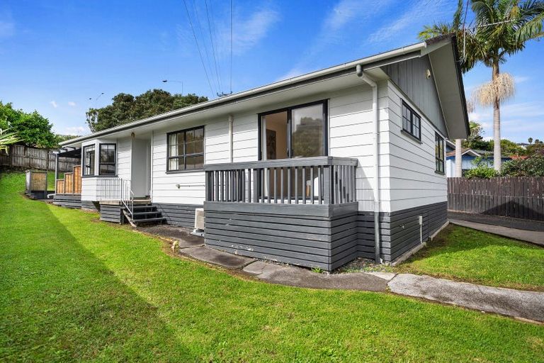 Photo of property in 79 Santiago Crescent, Unsworth Heights, Auckland, 0632