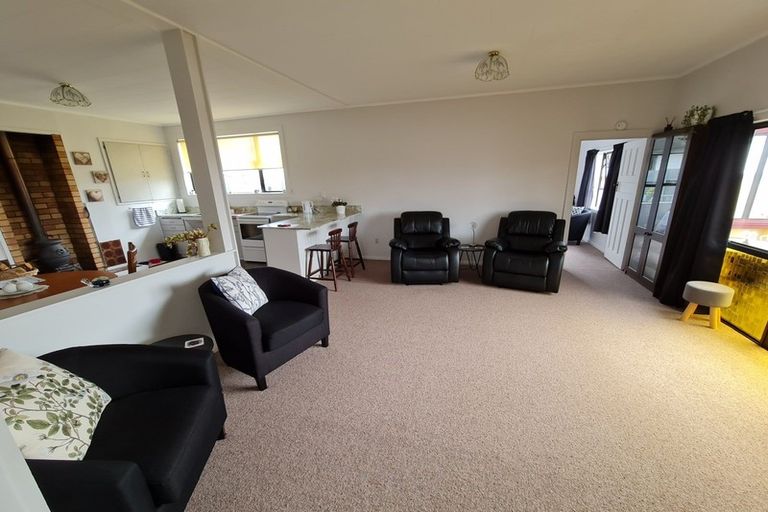 Photo of property in 20 Bentham Street, Westport, 7825