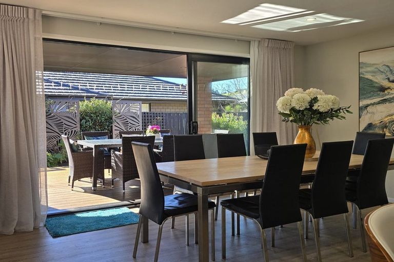 Photo of property in 7 Ruru Lane, Hurworth, New Plymouth, 4310