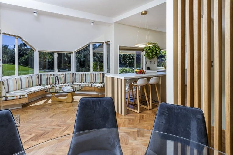 Photo of property in 1/9 The Esplanade, Castor Bay, Auckland, 0620