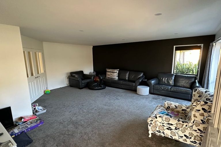 Photo of property in 18 Richard Seddon Drive, Northwood, Christchurch, 8051