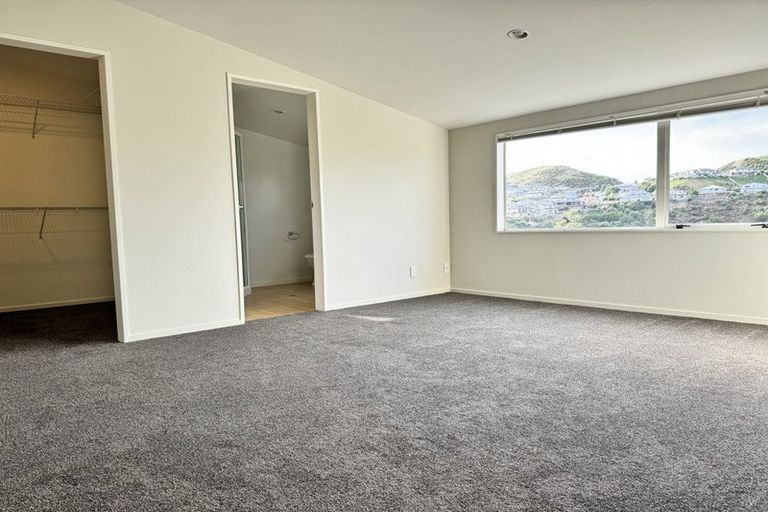 Photo of property in 17a Tattenhall Grove, Churton Park, Wellington, 6037