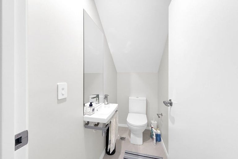 Photo of property in 31 Harewood Street, Whenuapai, Auckland, 0618